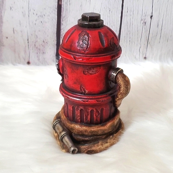Fire Hydrant Red Coin Resin Money Bank Fire Hose Vintage Childs Fireman - Picture 11 of 12